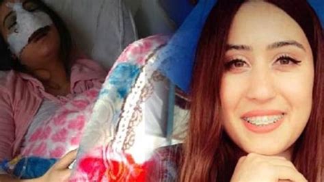 Ü­n­i­v­e­r­s­i­t­e­ ­ö­ğ­r­e­n­c­i­s­i­ ­L­e­y­l­a­ ­S­ö­n­m­e­z­ ­b­u­r­u­n­ ­a­m­e­l­i­y­a­t­ı­n­d­a­n­ ­s­o­n­r­a­ ­k­o­m­a­y­a­ ­g­i­r­d­i­ ­-­ ­S­o­n­ ­D­a­k­i­k­a­ ­H­a­b­e­r­l­e­r­